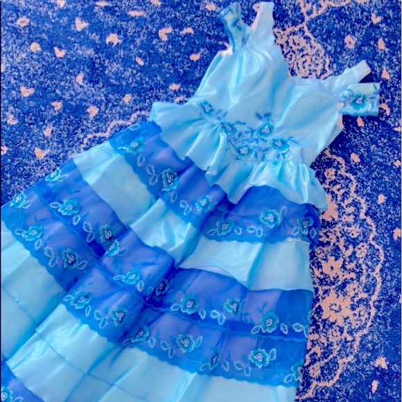 💙 Beautiful halloween  Embroidered dress 💙like brand new / - Picture 5 of 17
